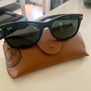 Rayban Classic 🕶 Sunglasses style 2132